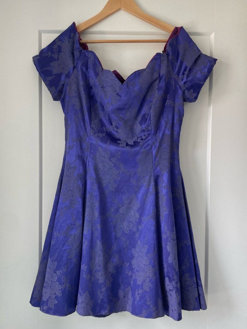 LA Glow Purple Brocade Off‑Shoulder Dress Vintage Formal Size 14